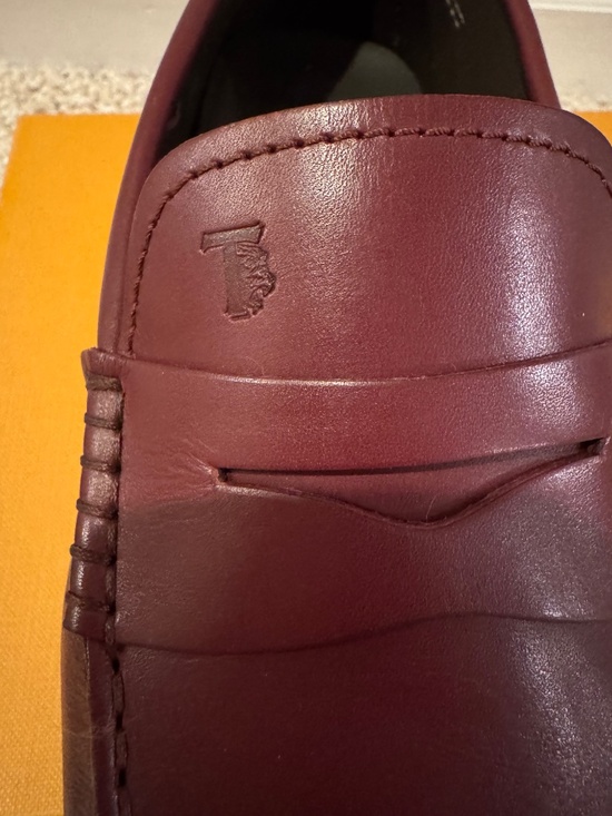 Tod’s Men City Gommino Loafer Size 8.5 main image 6